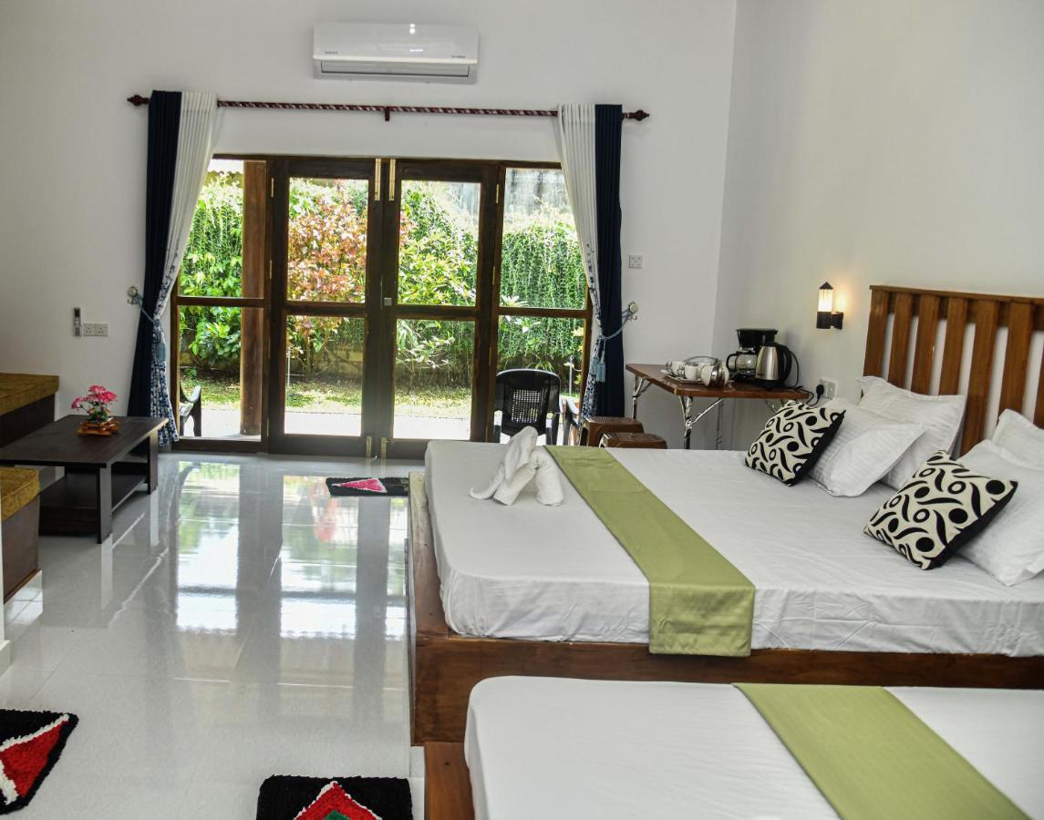Clay House Hotel Удавалаве Екстериор снимка